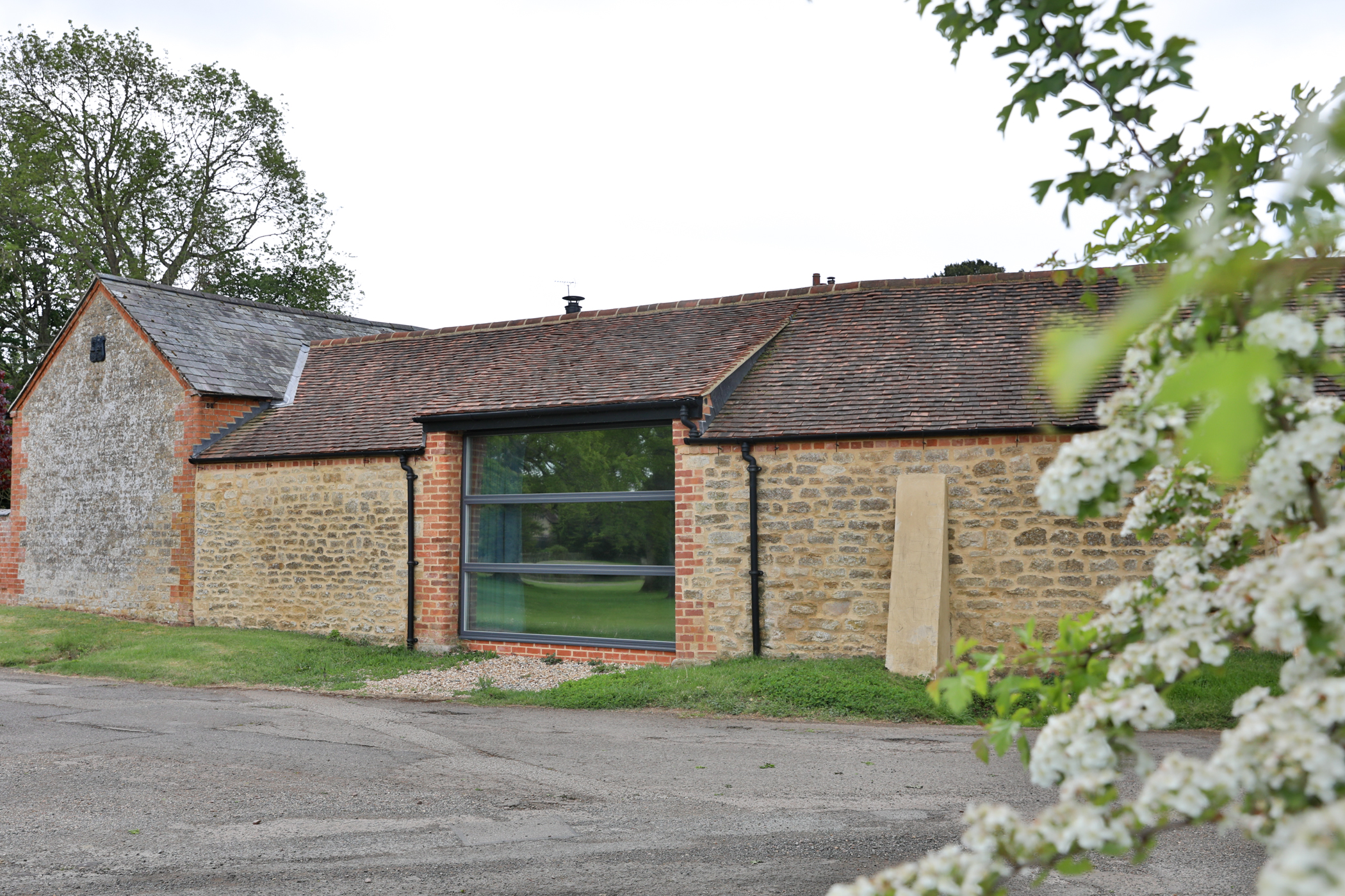 catslide roof barn conversion